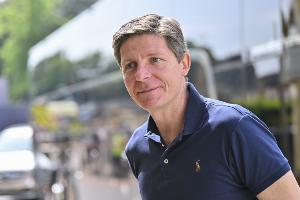 开云vip-格拉斯纳：少一人情况下踢50分钟并零封对手，我对这1分非常满意