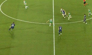 体育娱乐-【欧冠】梅西传射 姆巴佩+内马尔破门 巴黎3比1逆转